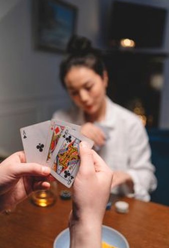 tiến lên trực tuyến Kubet